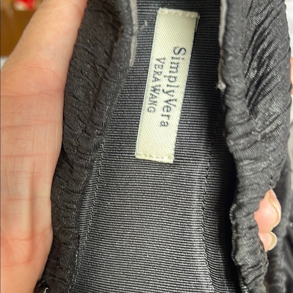 Simply Vera Vera Wang Black Flats with Woven Design - Picture 2 of 8